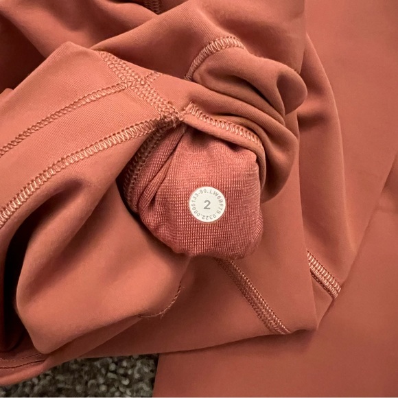 Lululemon Wunder Train High-Rise Crop 21" - Picture 4 of 4